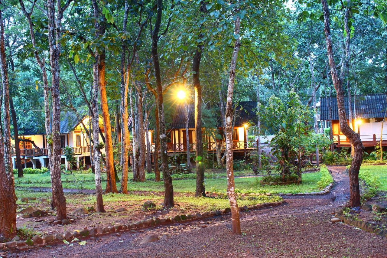 Tadlo Lodge Beng Dış mekan fotoğraf